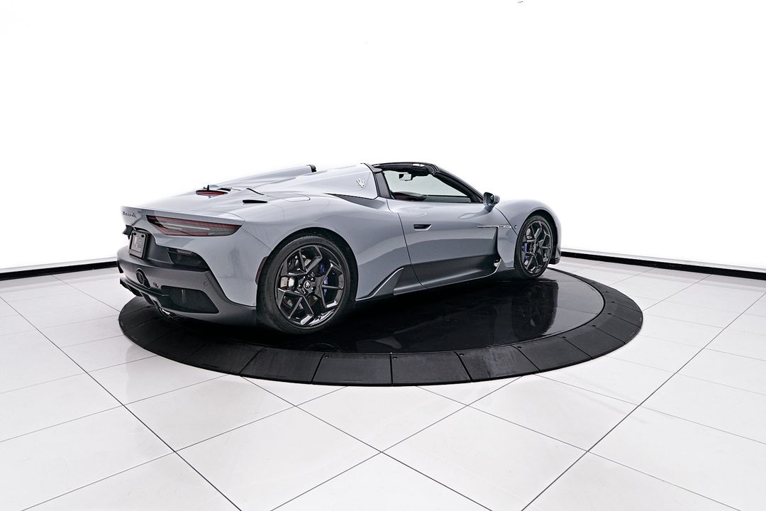 2023 Maserati MC20