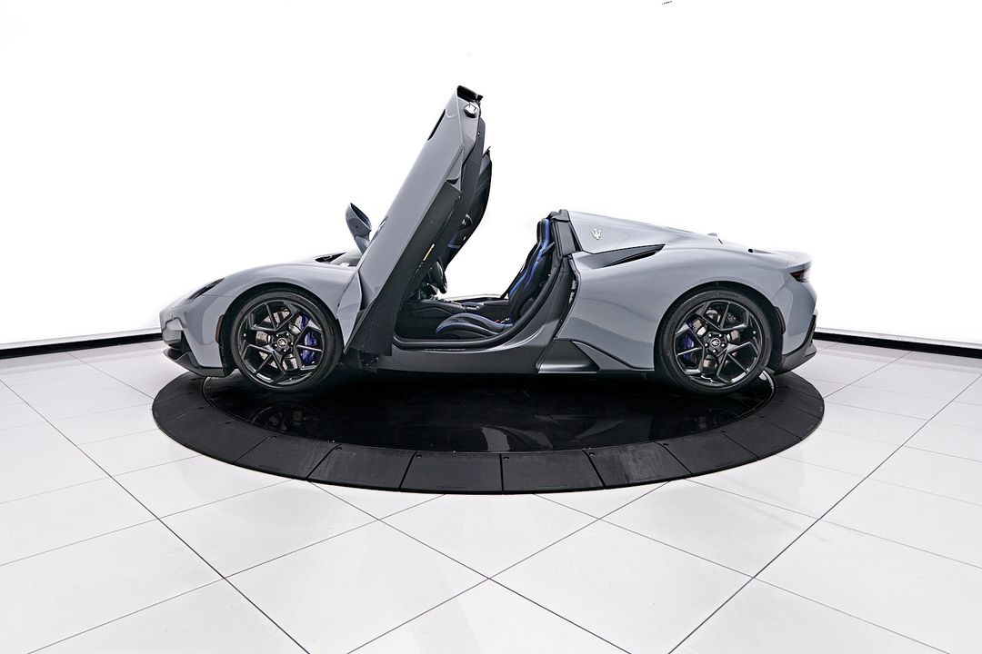 2023 Maserati MC20