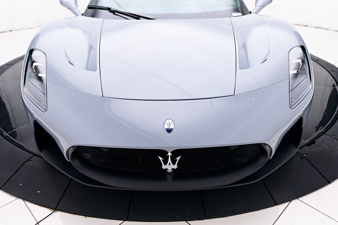 2023 Maserati MC20