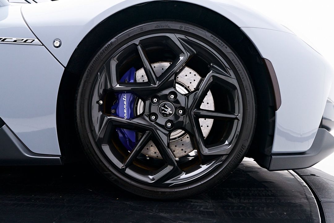2023 Maserati MC20