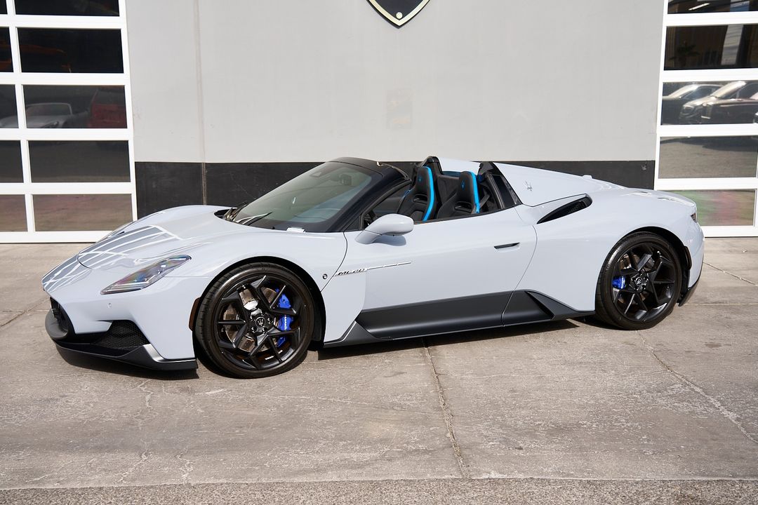 2023 Maserati MC20