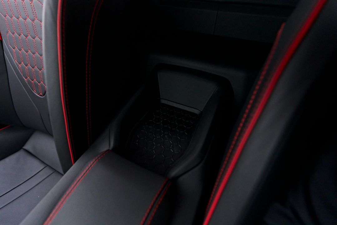 2024 Lamborghini Revuelto