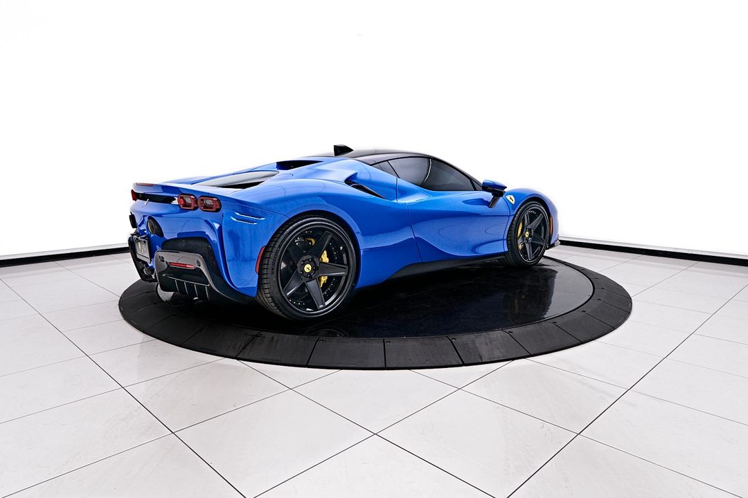 2023 Ferrari SF90 Stradale