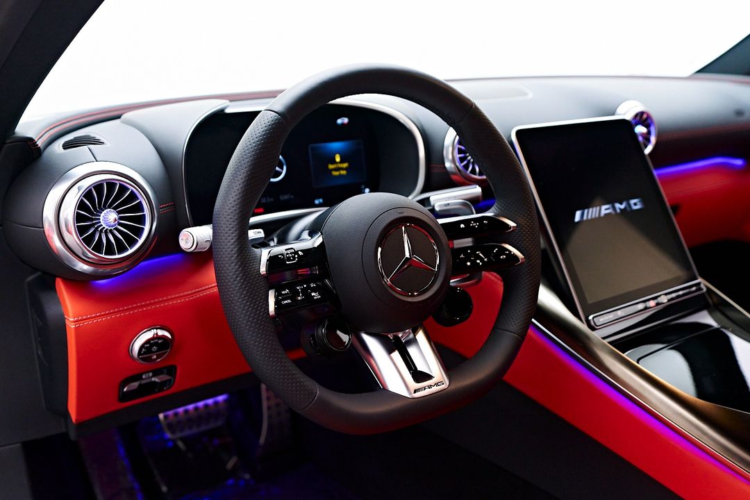 2024 Mercedes-Benz AMG   GT 63