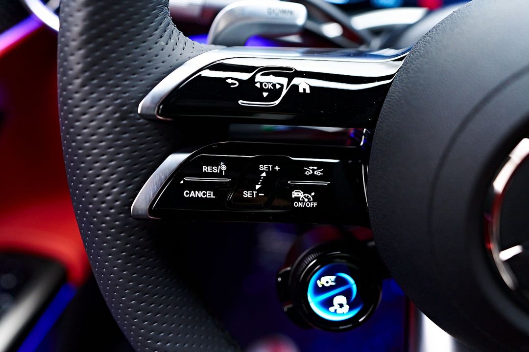2024 Mercedes-Benz AMG   GT 63