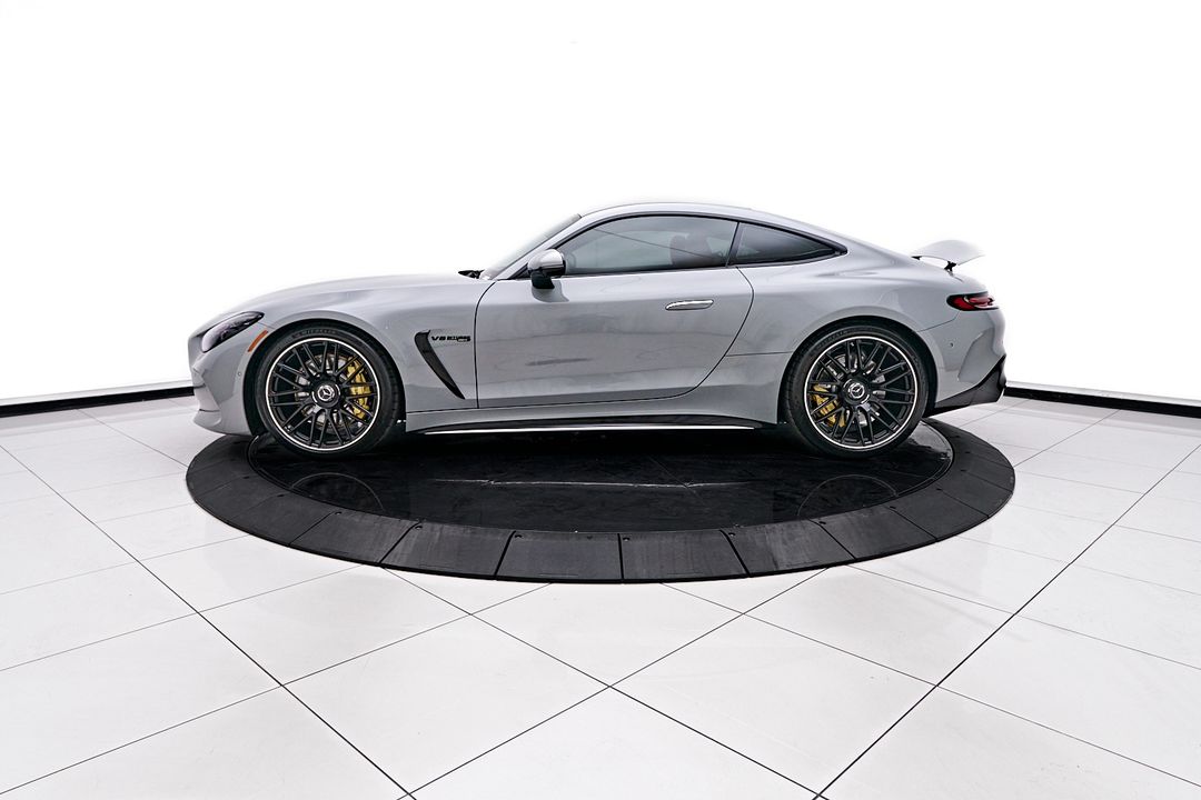 2024 Mercedes-Benz AMG   GT 63