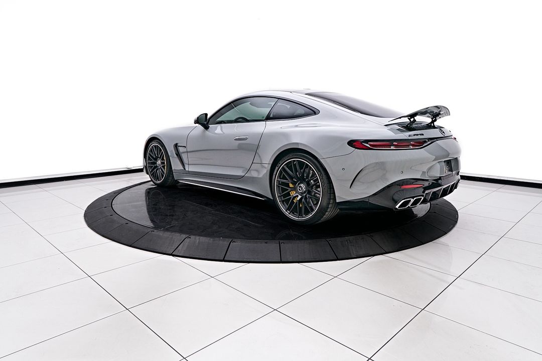 2024 Mercedes-Benz AMG   GT 63