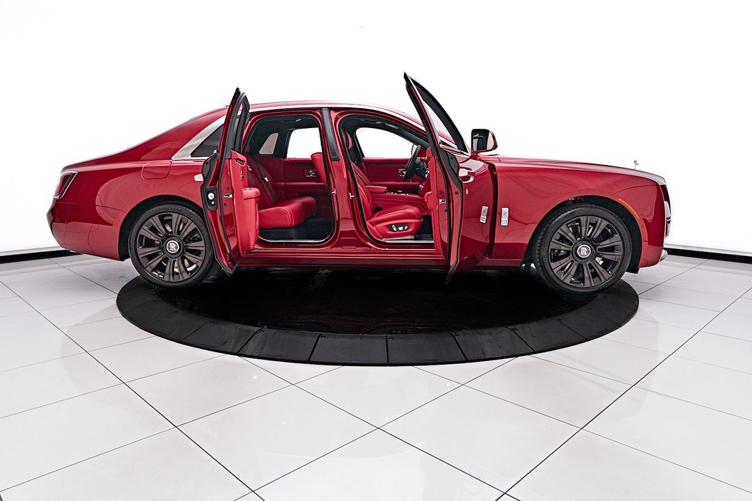 2024 Rolls-Royce Ghost