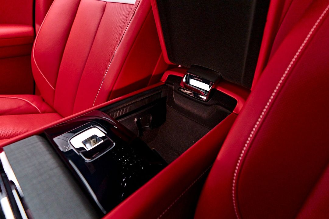 2024 Rolls-Royce Ghost