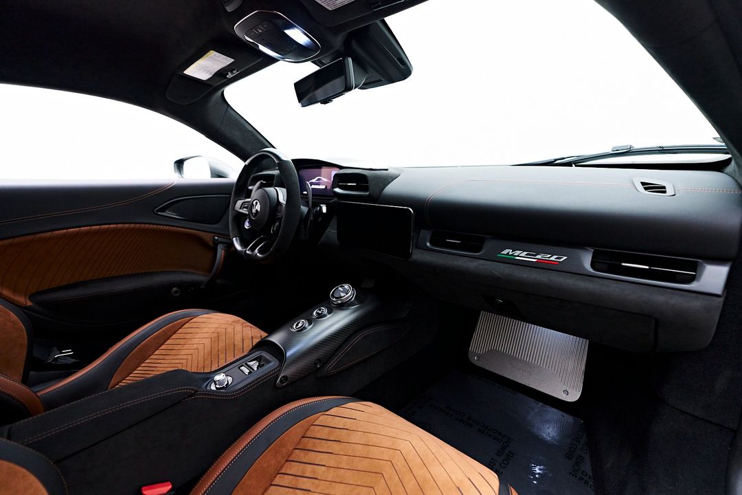 2024 Maserati MC20