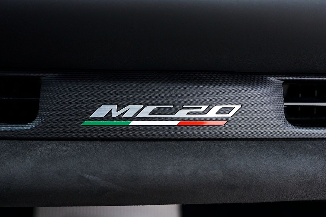 2024 Maserati MC20