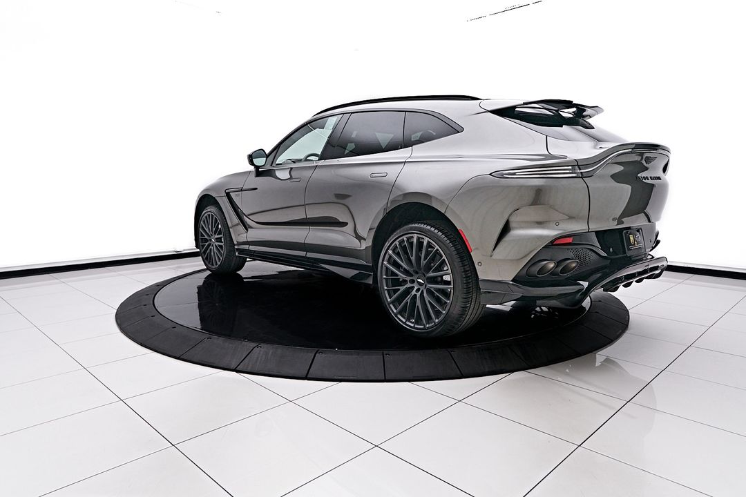 2023 Aston Martin DBX