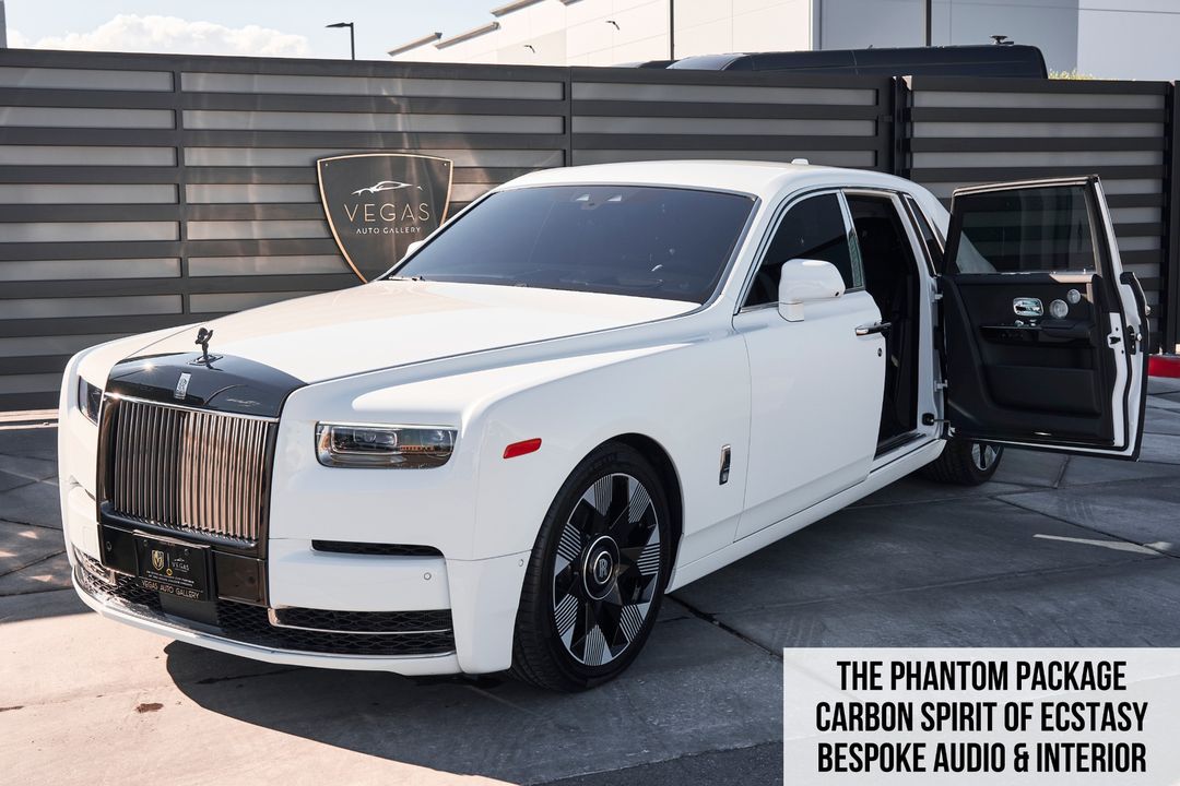 2023 Rolls-Royce Phantom