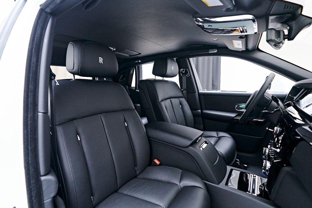 2023 Rolls-Royce Phantom