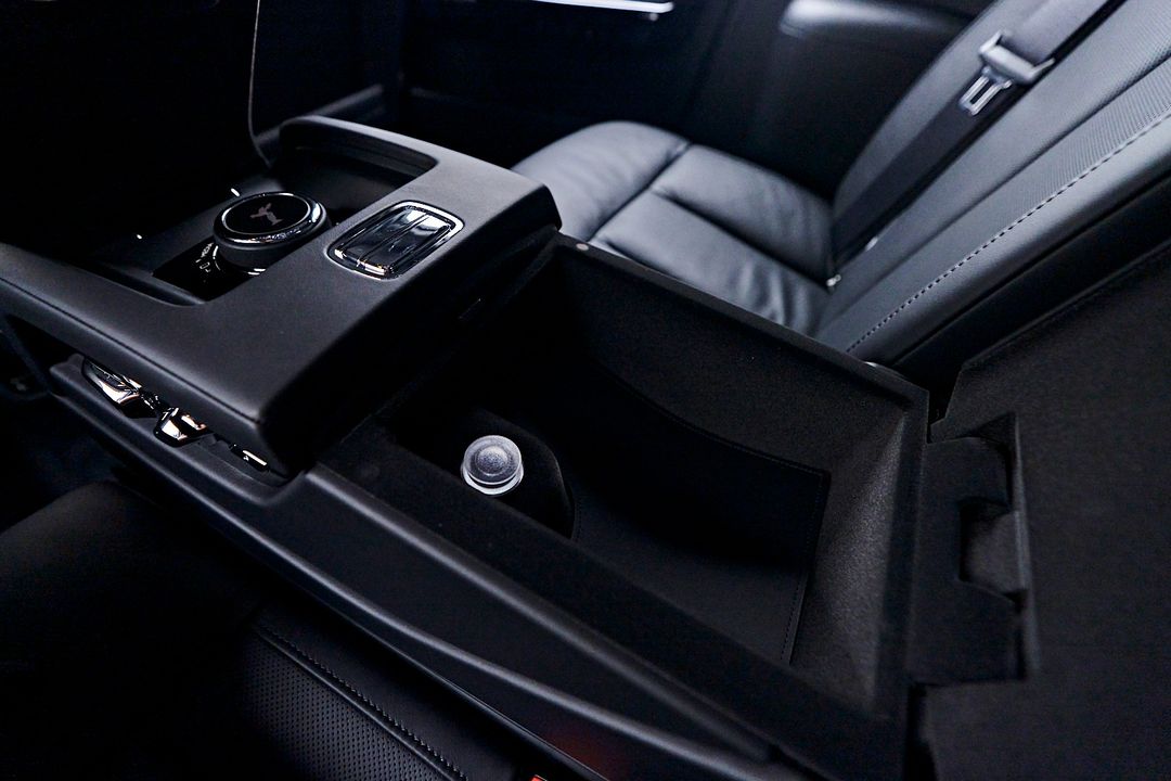 2023 Rolls-Royce Phantom
