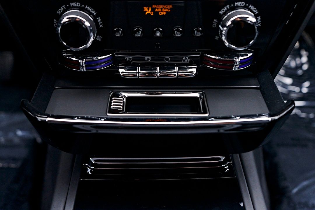 2023 Rolls-Royce Phantom