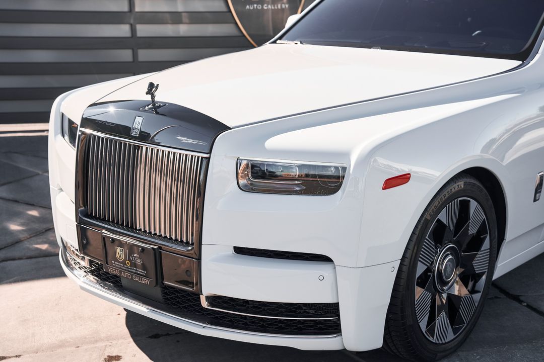 2023 Rolls-Royce Phantom