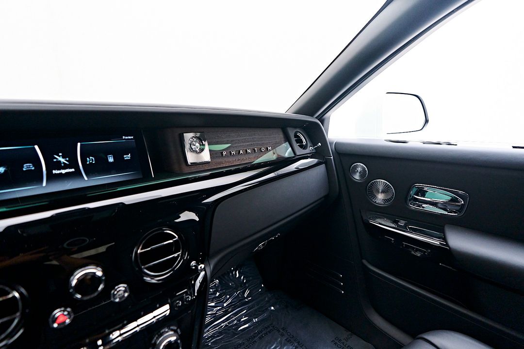 2023 Rolls-Royce Phantom