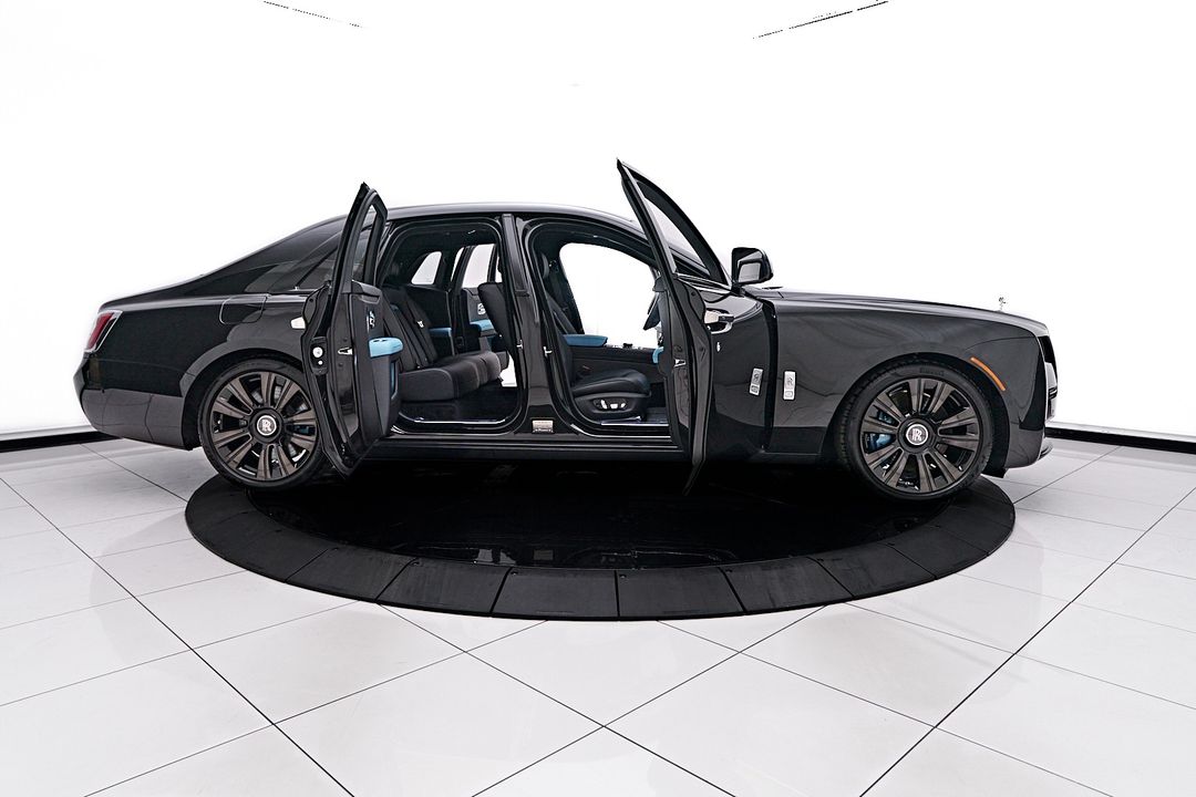 2024 Rolls-Royce Ghost