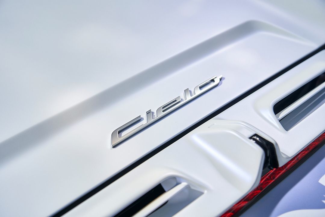 2023 Maserati MC20