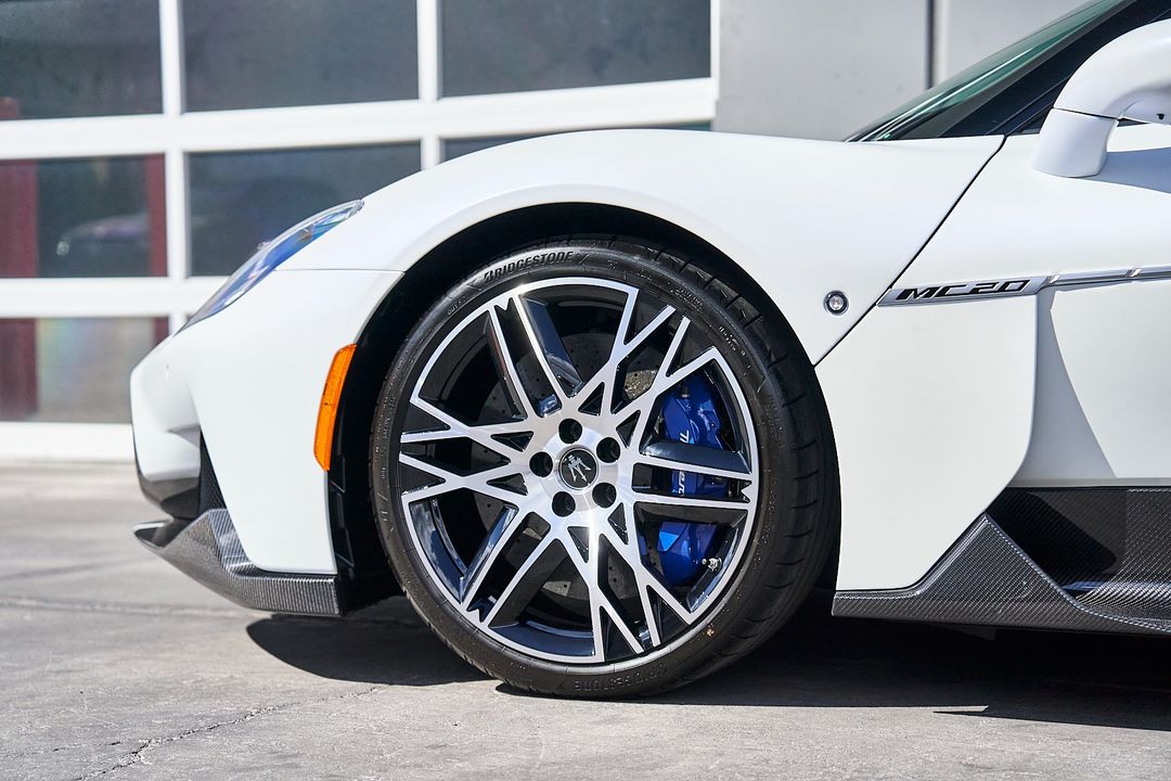 2023 Maserati MC20
