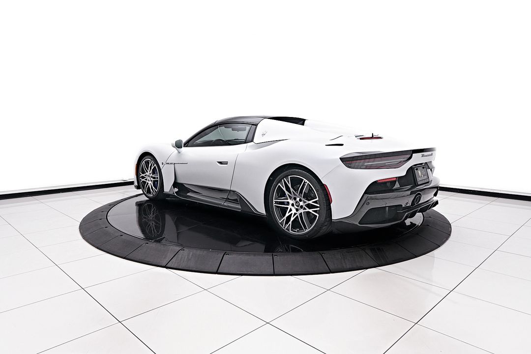 2023 Maserati MC20