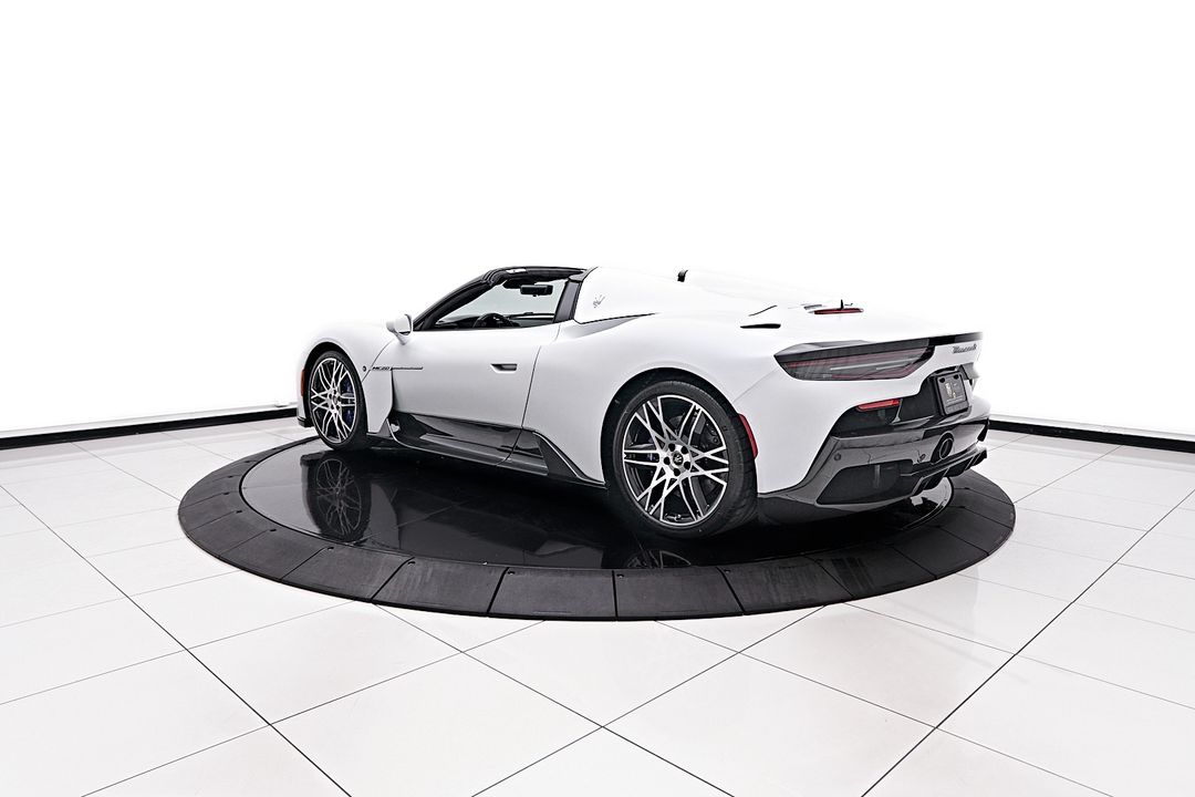 2023 Maserati MC20