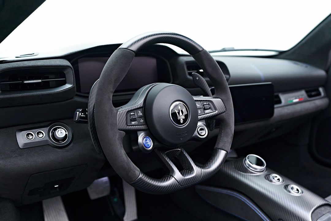 2023 Maserati MC20