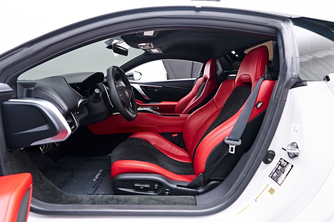 2017 Acura NSX
