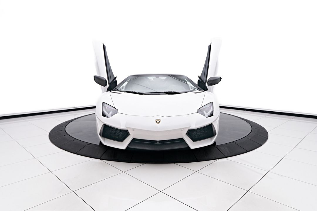 2017 Lamborghini Aventador
