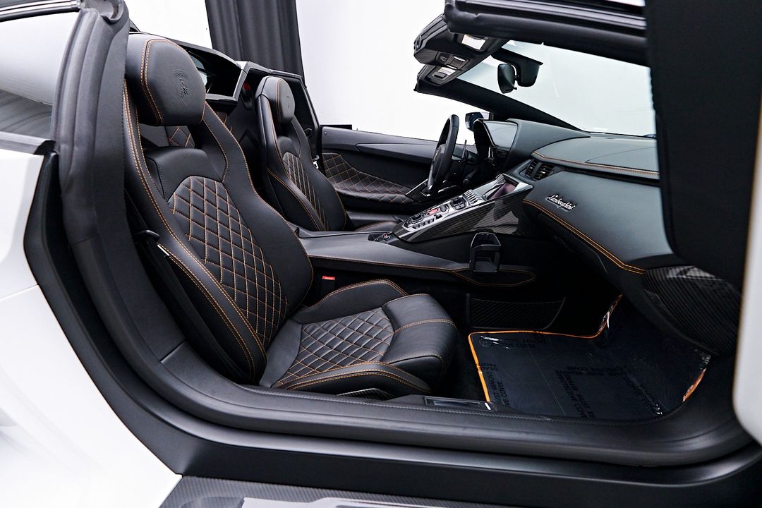 2017 Lamborghini Aventador
