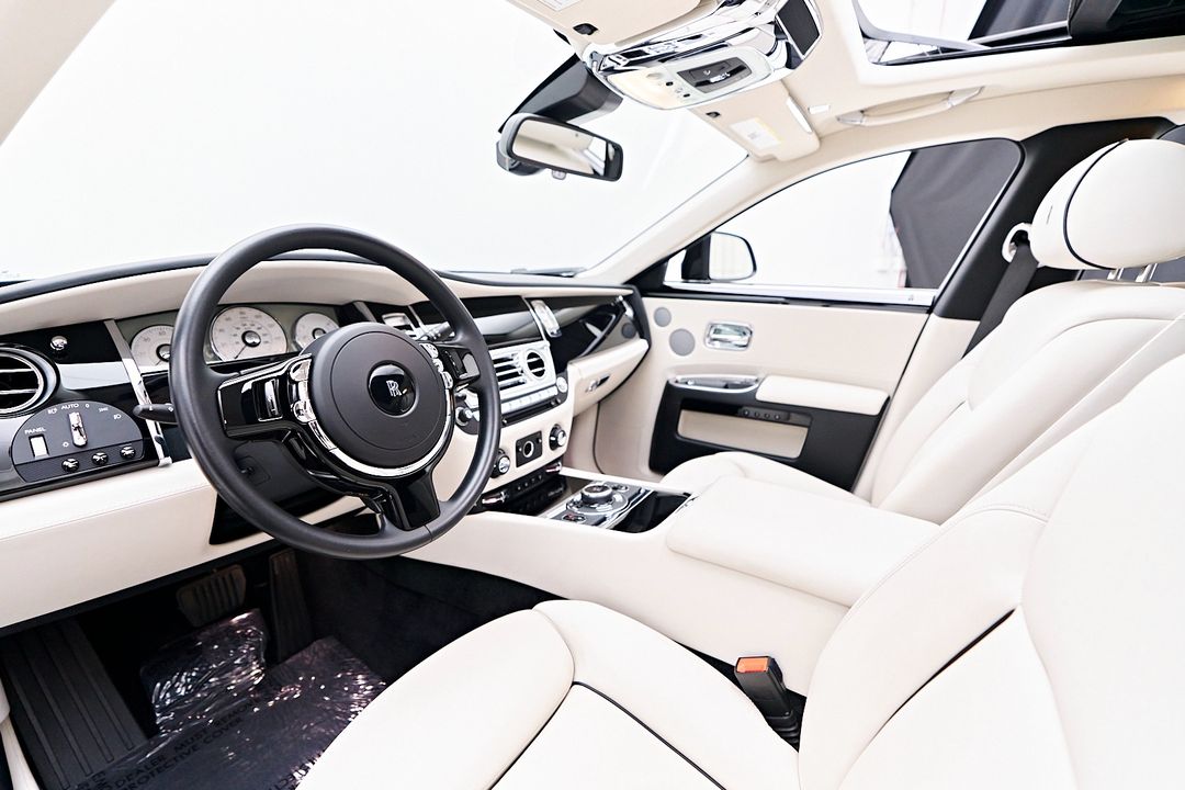 2017 Rolls-Royce Ghost