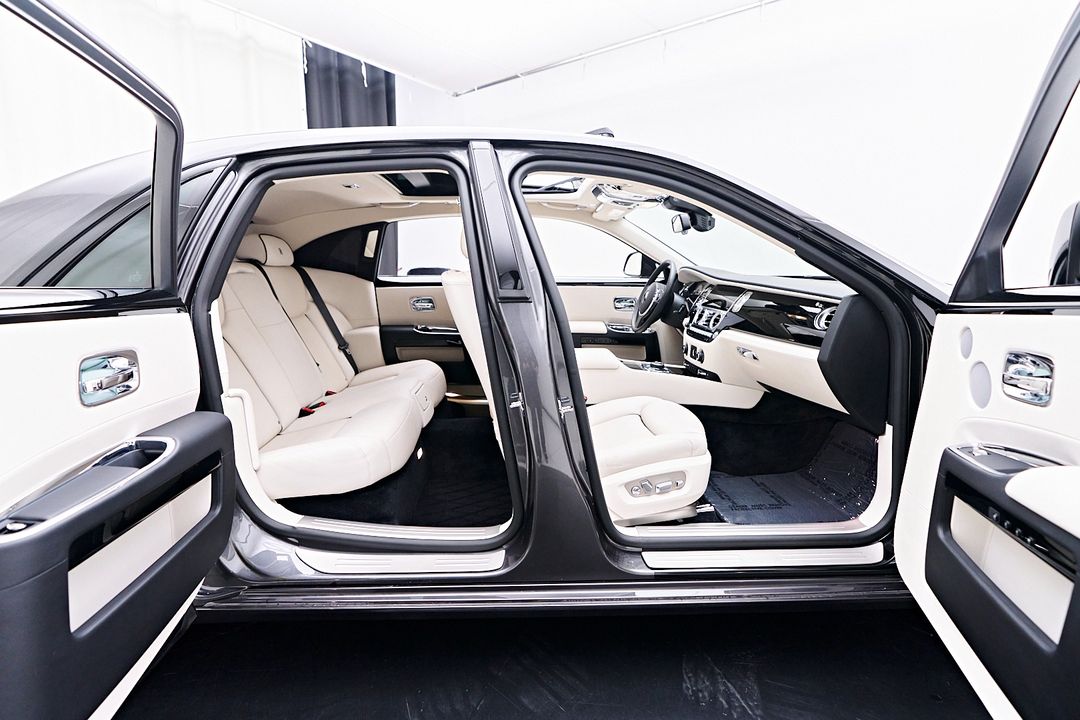 2017 Rolls-Royce Ghost