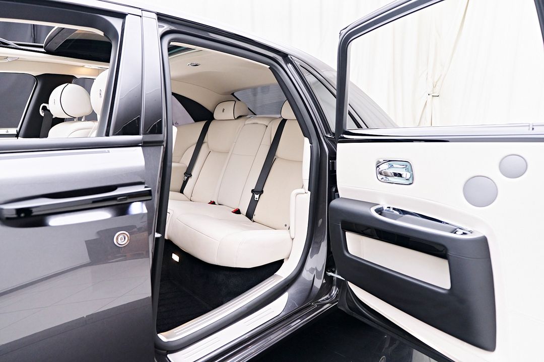 2017 Rolls-Royce Ghost