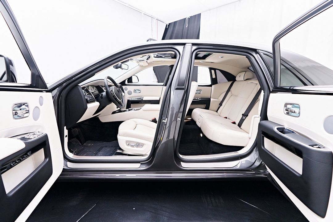 2017 Rolls-Royce Ghost