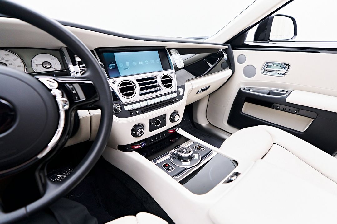 2017 Rolls-Royce Ghost