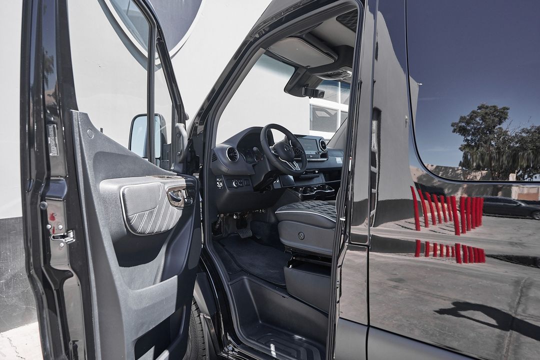 2025 Mercedes-Benz Sprinter 3500