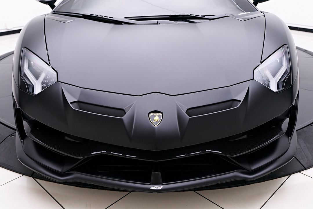 2021 Lamborghini Aventador SVJ