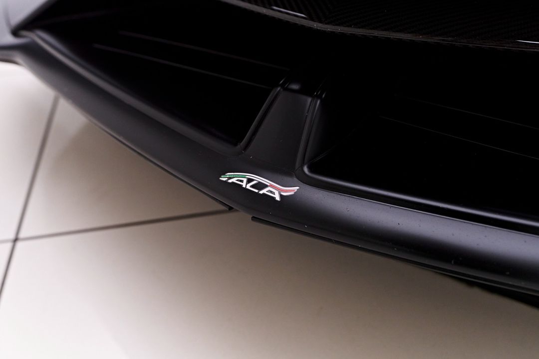 2021 Lamborghini Aventador SVJ