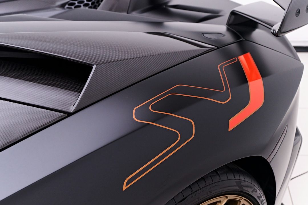 2021 Lamborghini Aventador SVJ