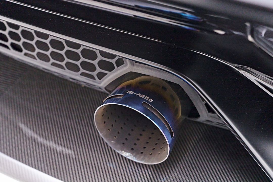 2021 Lamborghini Aventador SVJ
