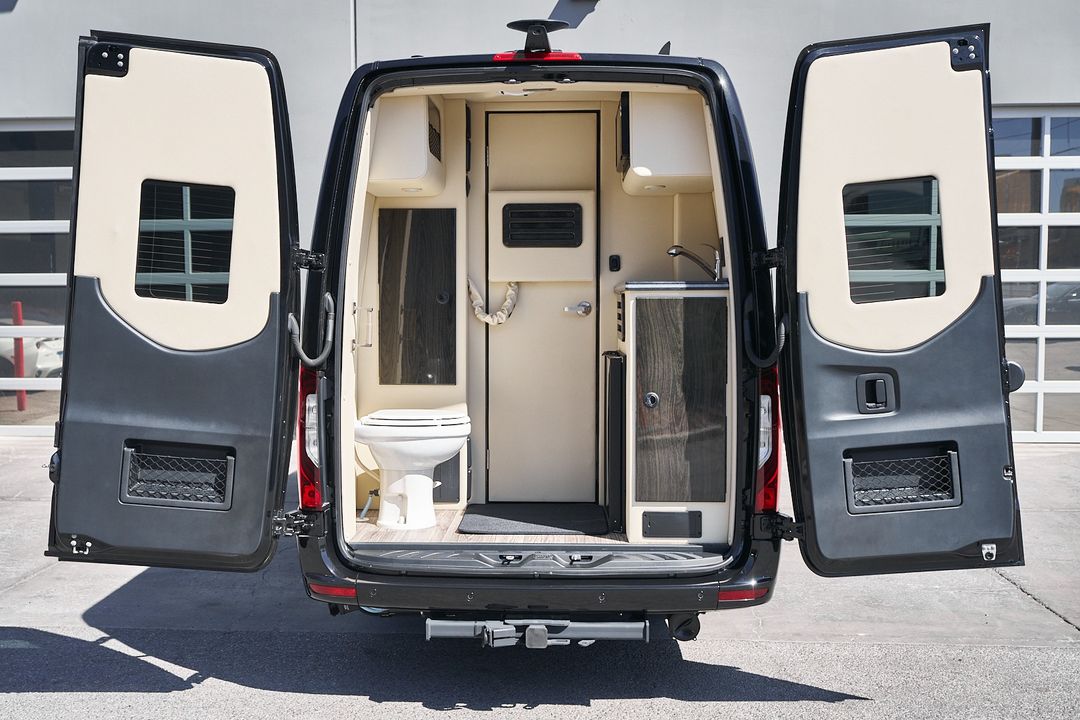2025 Mercedes-Benz Sprinter 3500