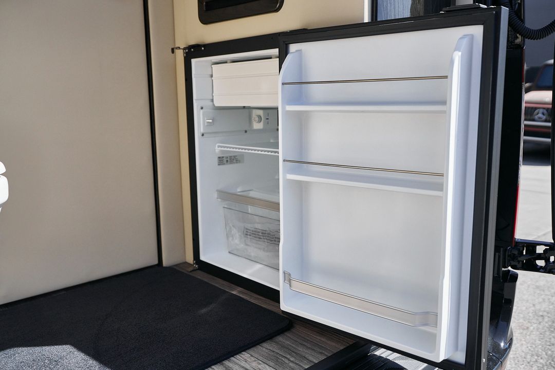 2025 Mercedes-Benz Sprinter 3500