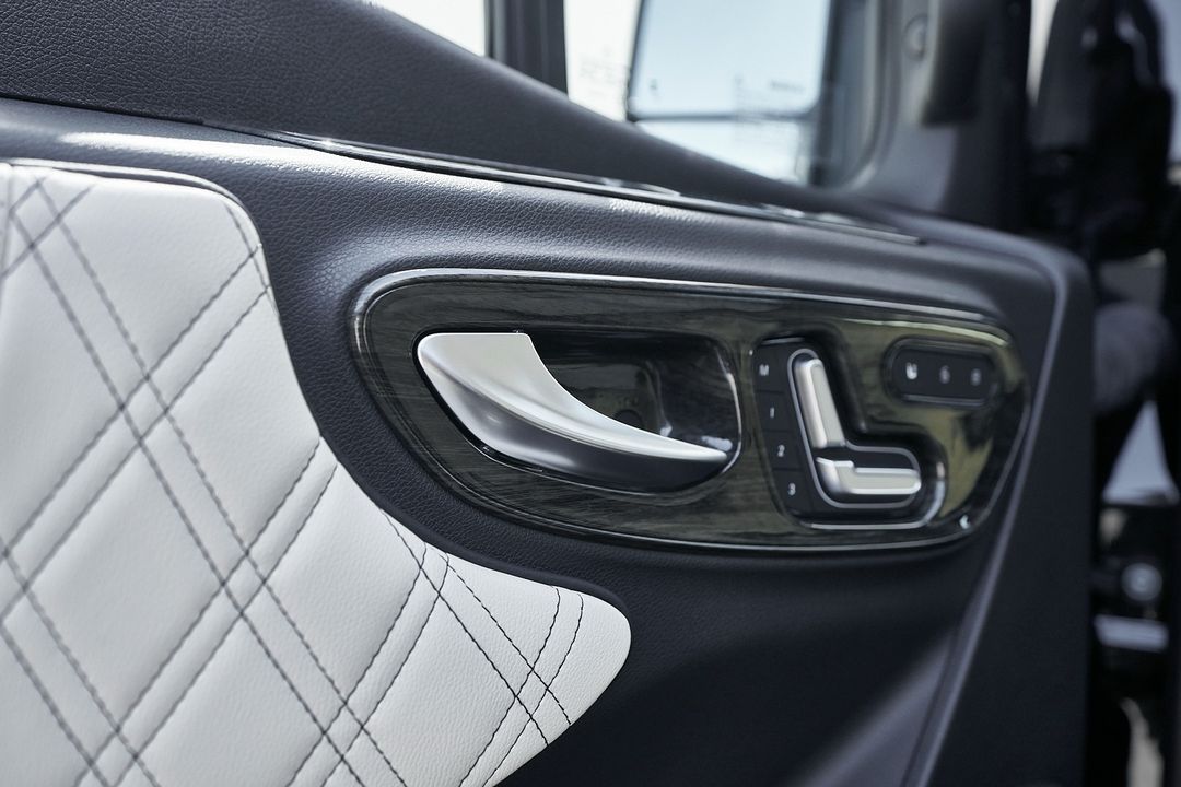 2025 Mercedes-Benz Sprinter 3500
