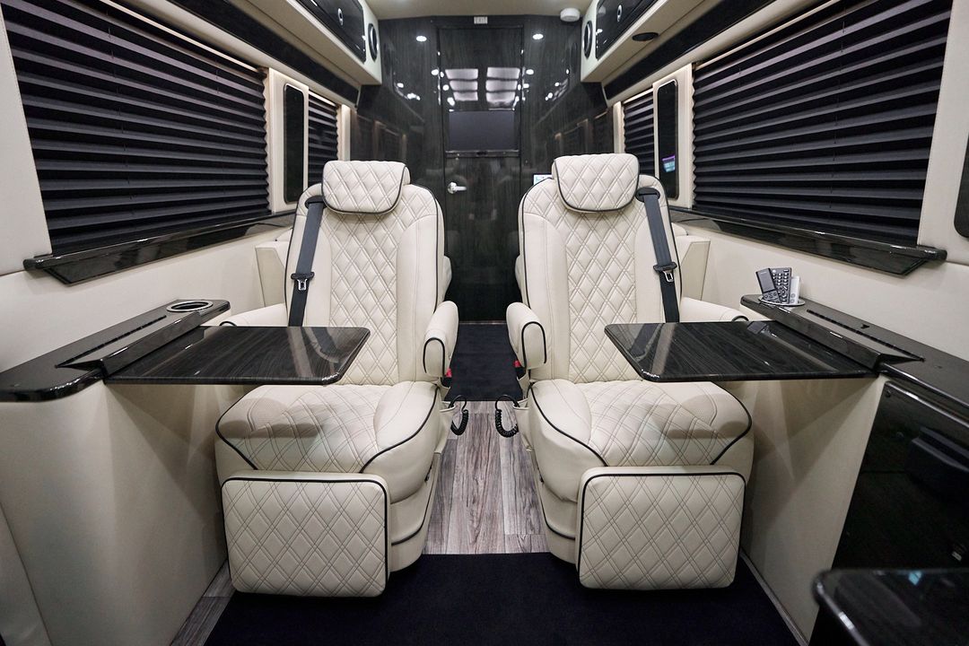 2025 Mercedes-Benz Sprinter 3500