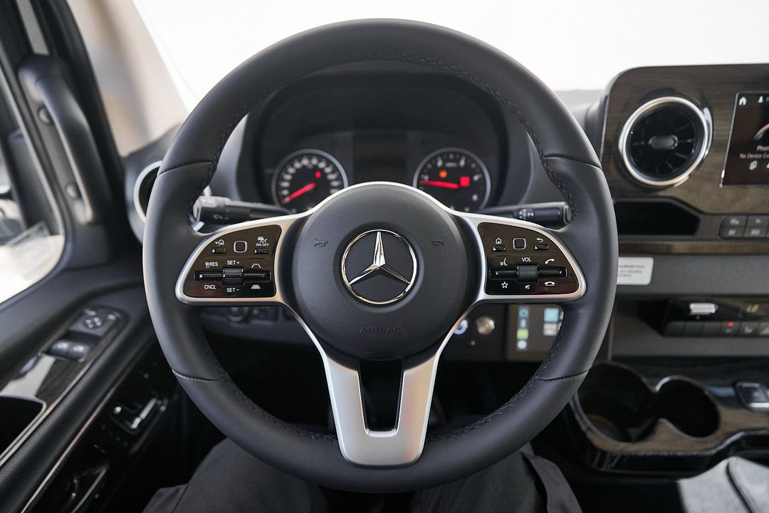 2025 Mercedes-Benz Sprinter 3500