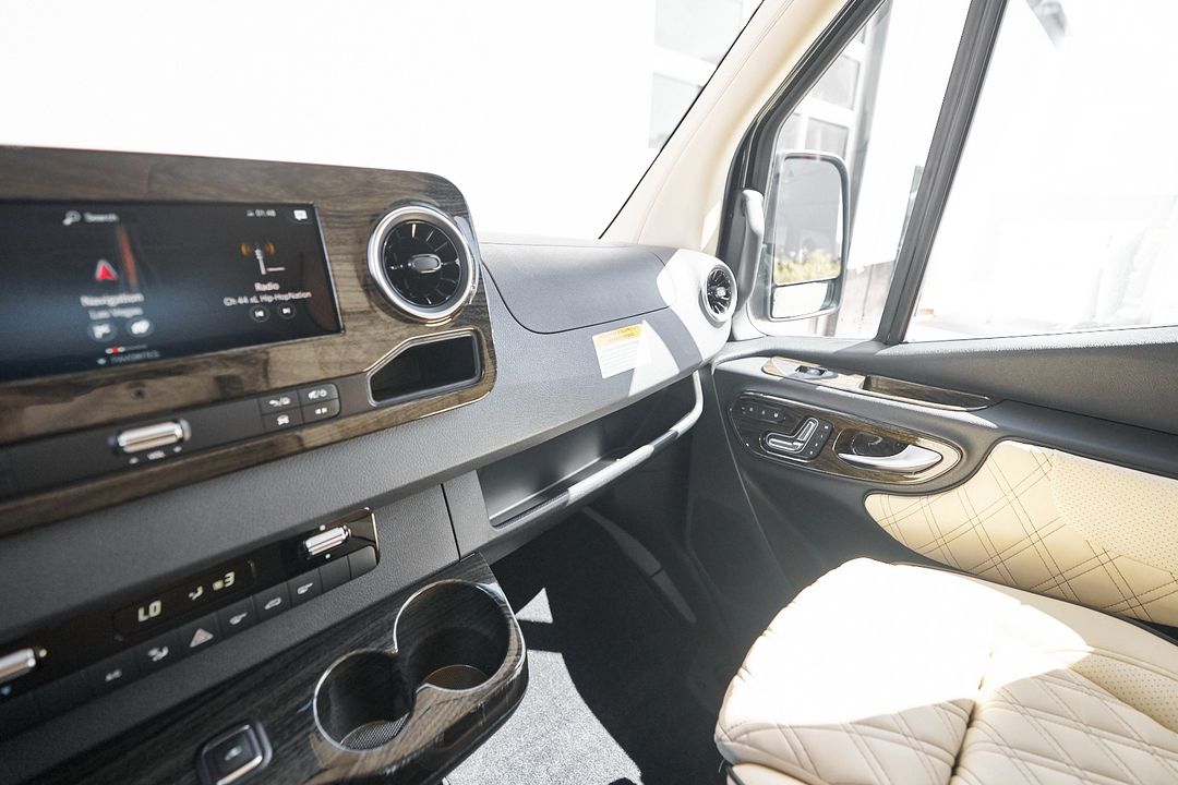 2025 Mercedes-Benz Sprinter 3500