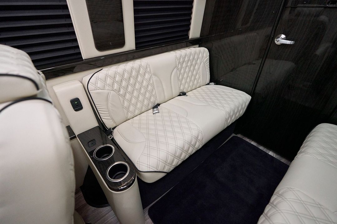 2025 Mercedes-Benz Sprinter 3500