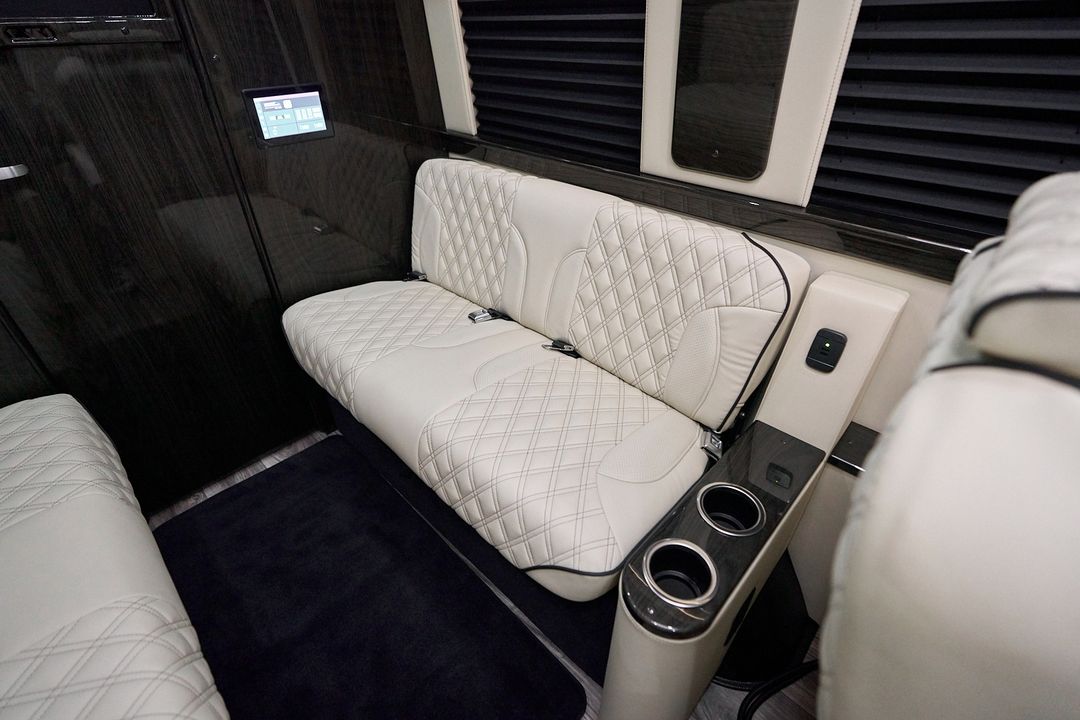 2025 Mercedes-Benz Sprinter 3500
