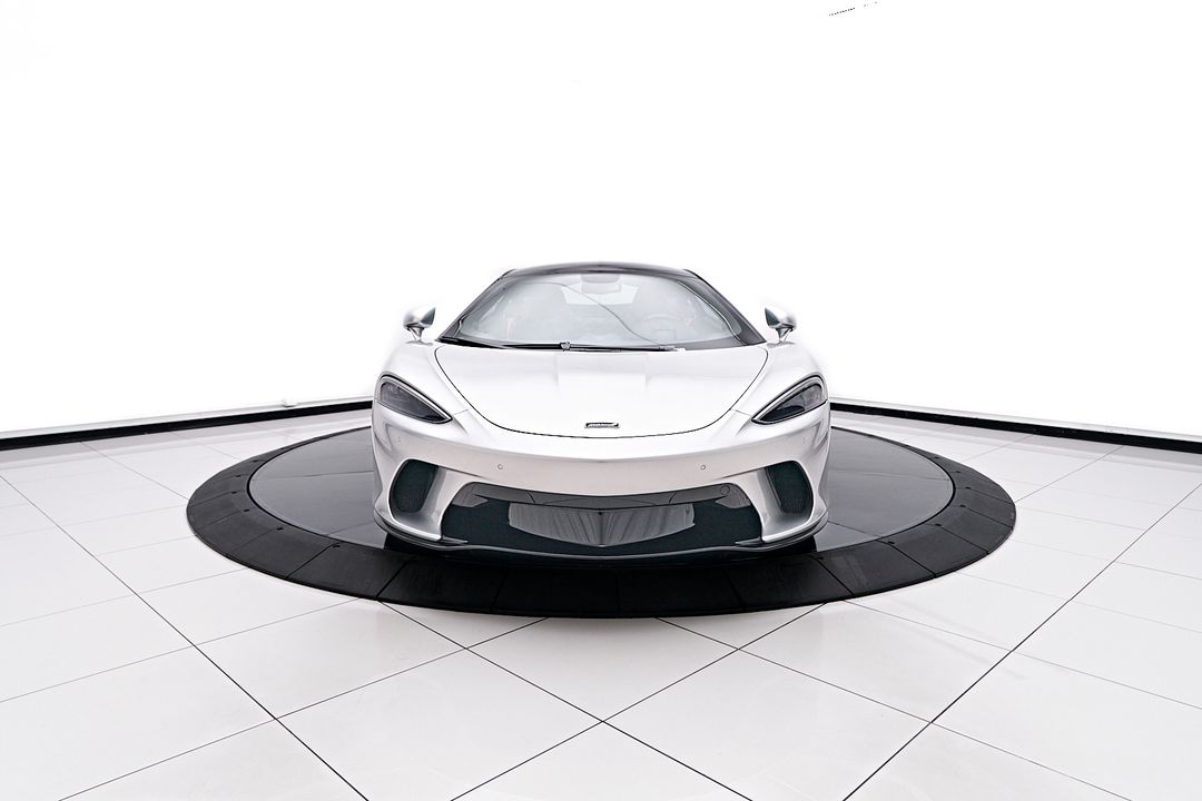 2023 McLaren GT